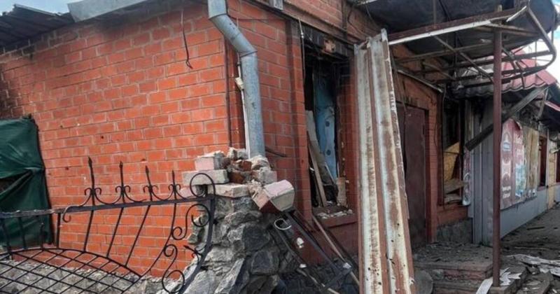 Чоловік отримав травми внаслідок атаки російського безпілотника на території Чугуївщини. Фотозвіт.