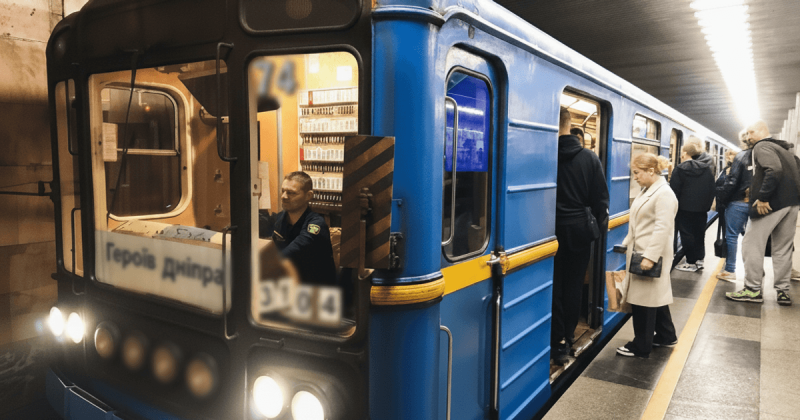 Професія машиніста метро: скільки заробляють та ще 20 захоплюючих питань.