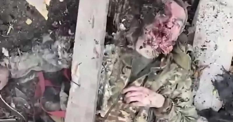 У Куп'янському напрямку внаслідок влучного удару українського безпілотника ліквідовано рашистського військового. ВІДЕО 18+