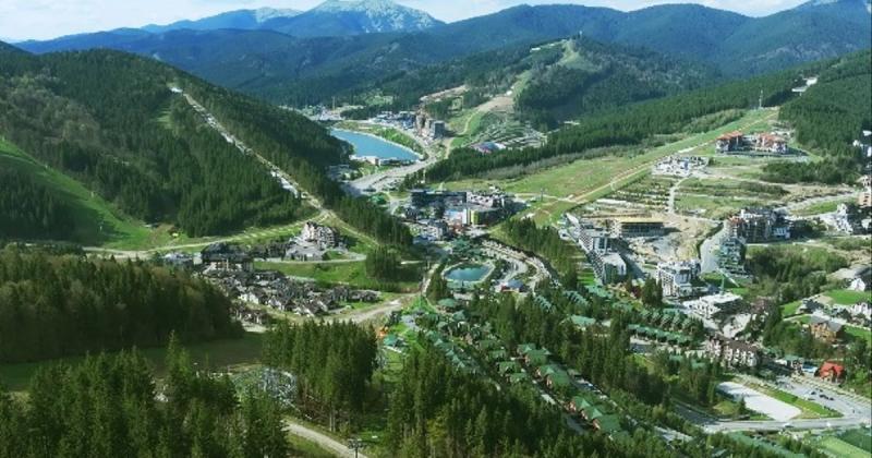 Служба з відновлення має намір реалізувати проект нової дороги до Буковеля з бюджетом у 6,6 мільярда гривень.