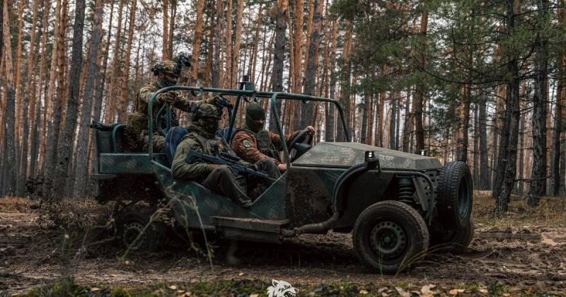 На фронті відзначено 127 збройних зіткнень, зокрема найбільша активність спостерігається в Покровському та Лиманському напрямках, повідомляє Генеральний штаб.