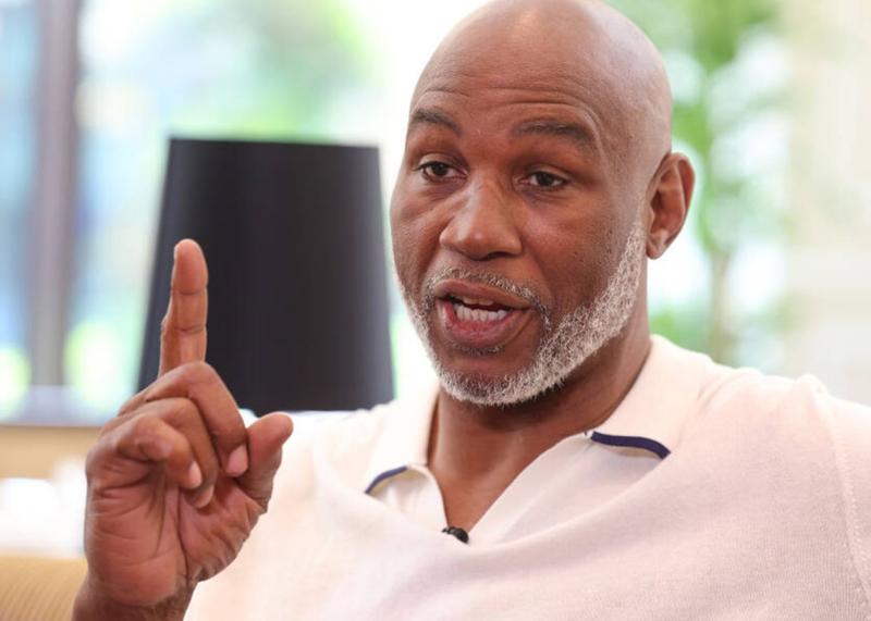 Леннокс Льюїс поділився своїми враженнями від поєдинку між Джошуа і Полом.