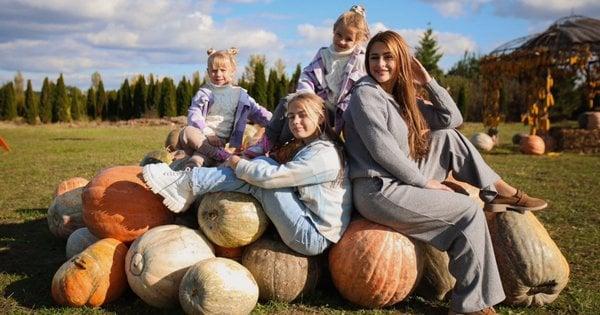 Не одні на цьому шляху.