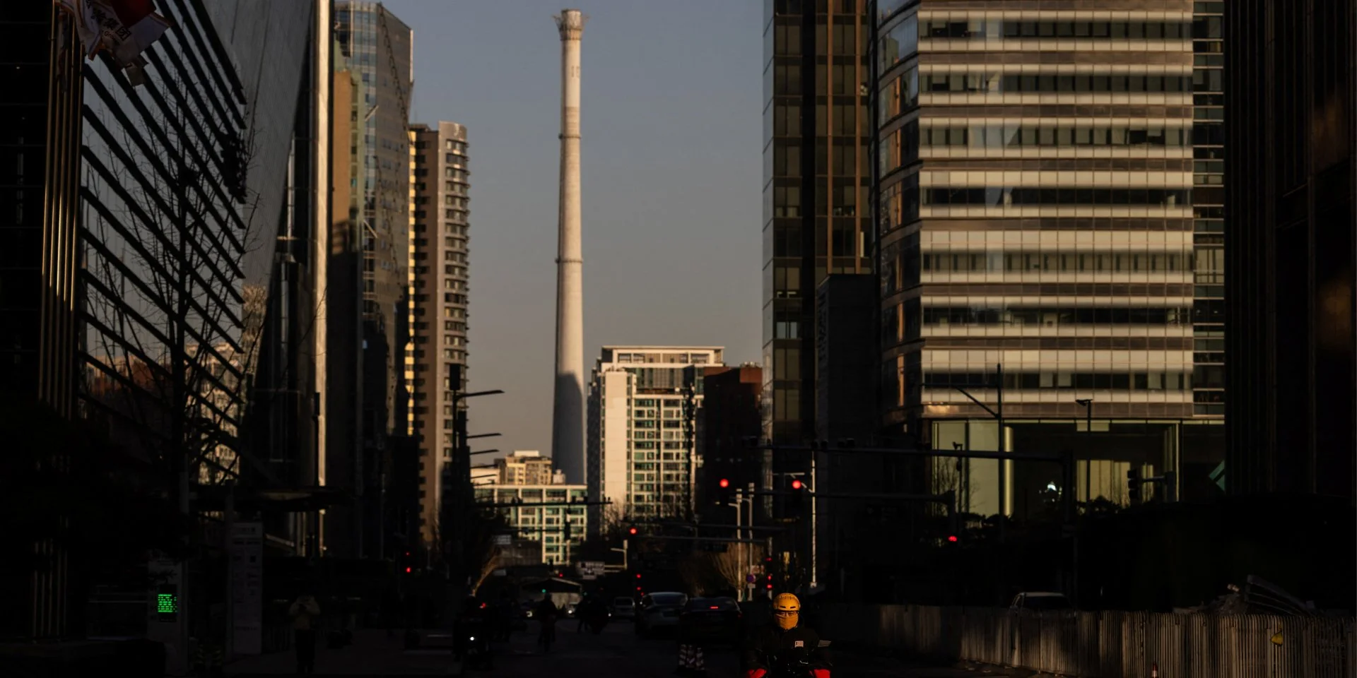 Розкидані товари. Невизначеність в митних ставках вносить хаос у китайське виробництво, як зазначає The Economist.