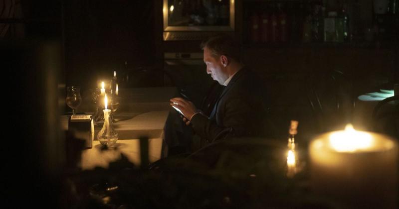 У Київській області запровадили термінові вимкнення електроенергії: які території опинилися під загрозою.