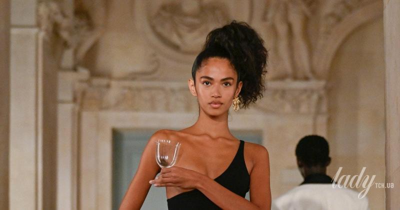 Найбільш обговорюваний образ Тижня моди: бренд Jacquemus створив колекцію на честь доньки Пабло Пікассо.