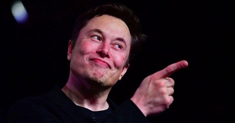 Імперія Маска: SpaceX вивчає варіант об'єднання з Tesla та xAI. Які переваги це може принести цим компаніям?