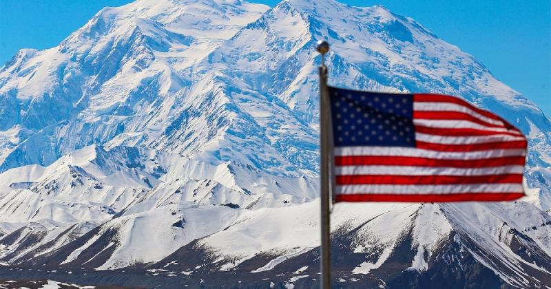 НАТО планує на цьому тижні затвердити військову операцію в Арктичному регіоні, зокрема в Гренландії, повідомляє Reuters.