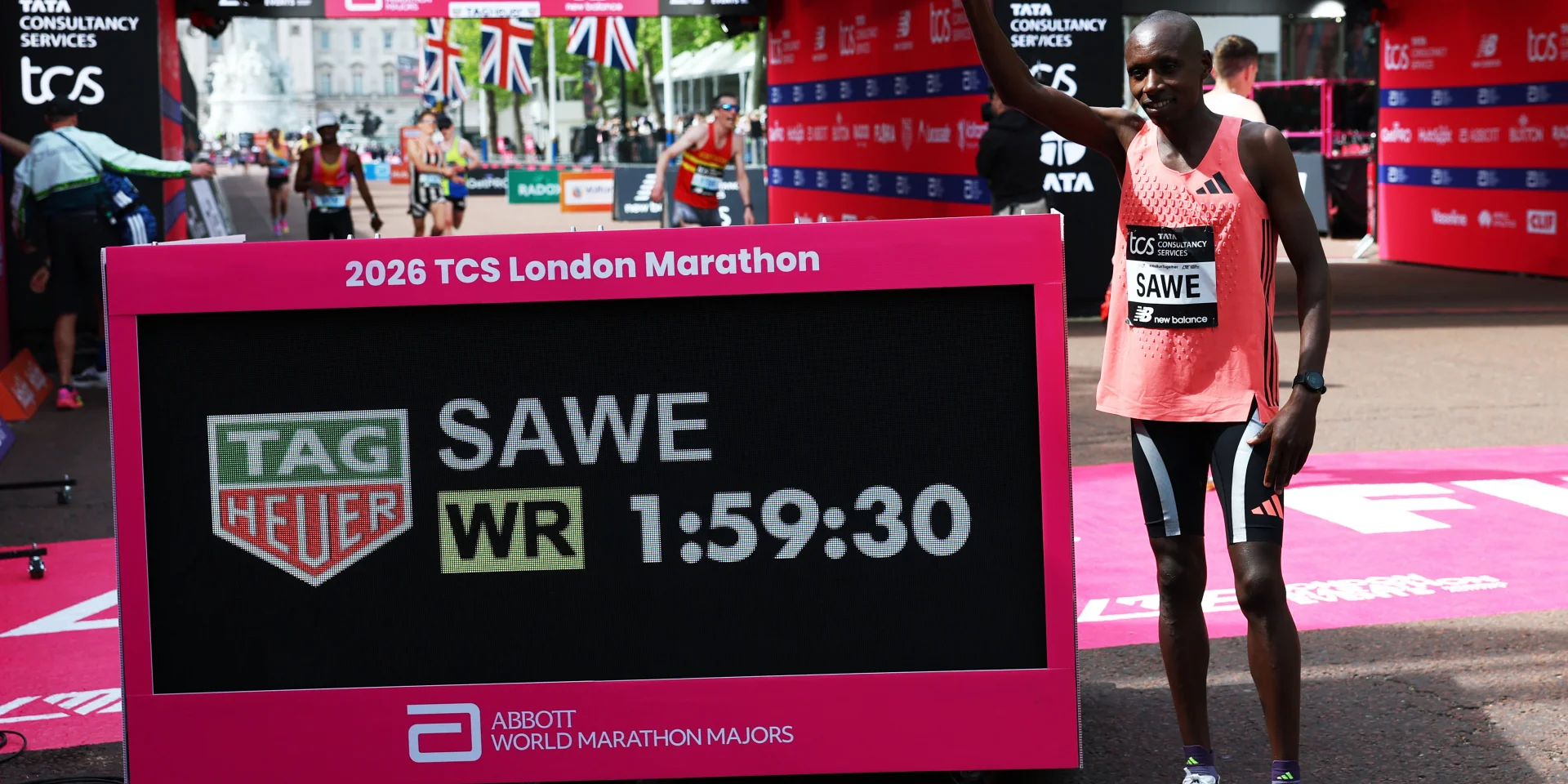 Вперше в історії марафон був подоланий менш ніж за дві години.