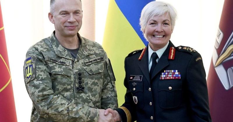 Збройні сили Росії посилили свої наступальні дії майже на всій фронтовій лінії, в той час як противник вже зазнає нестачі ракет для протиповітряної оборони, — повідомив Сирський.