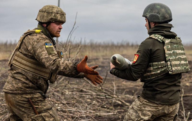 Протягом доби українські сили завдали суттєвих втрат ворогу, знищивши 1070 російських військових та 12 танків, повідомляє Генеральний штаб.