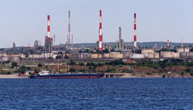 Безпілотні літальні апарати здійснили напад на нафтопереробний завод у Саратові.