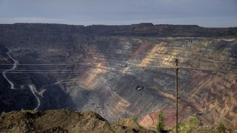 Згідно з інформацією Reuters, можливість отримання прибутку від угоди про надра між Україною та Сполученими Штатами може бути відсутня протягом наступних десяти років.