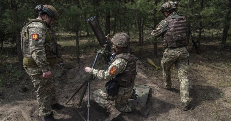 Противник здійснює напади практично по всіх лініях фронту — подробиці від Генерального штабу.