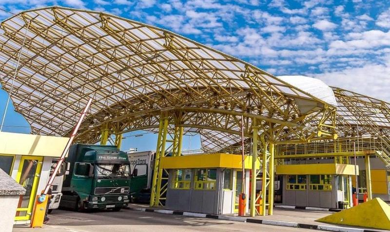Польські транспортні компанії скасували обмеження на контрольно-пропускному пункті 