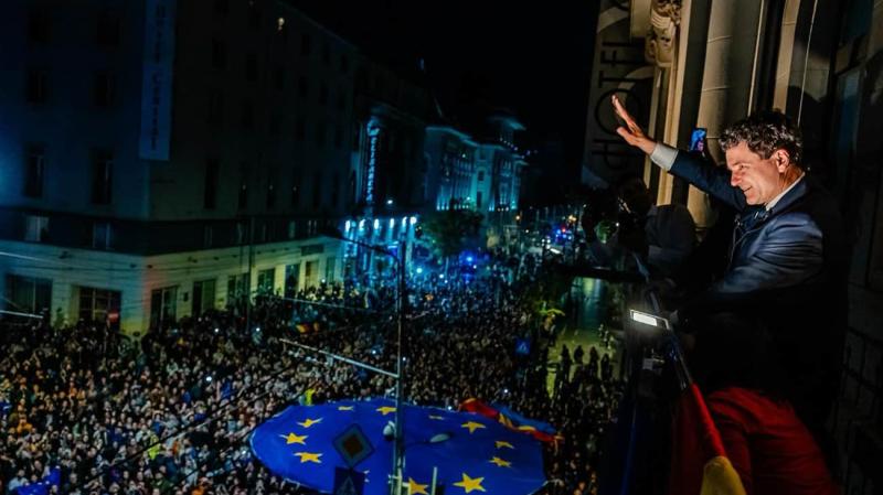 В Румунії завершено підрахунок голосів, і стало відомо, що проєвропейський кандидат Дан стане новим президентом країни.