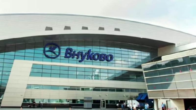 У Москві оголосили про напад дронів, що призвело до призупинення роботи аеропортів.