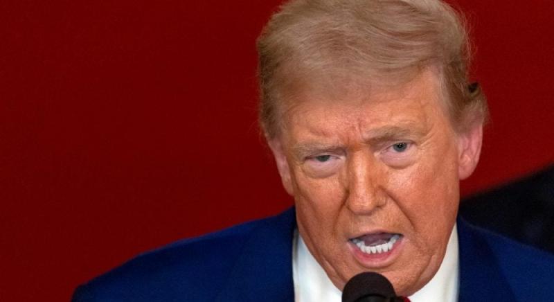 Трамп оголосив, що угода про мир між Ізраїлем та Іраном вже вступила в силу.