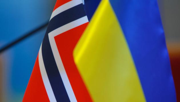 Норвегія направляє 6 мільйонів доларів на підтримку українських жіночих організацій.