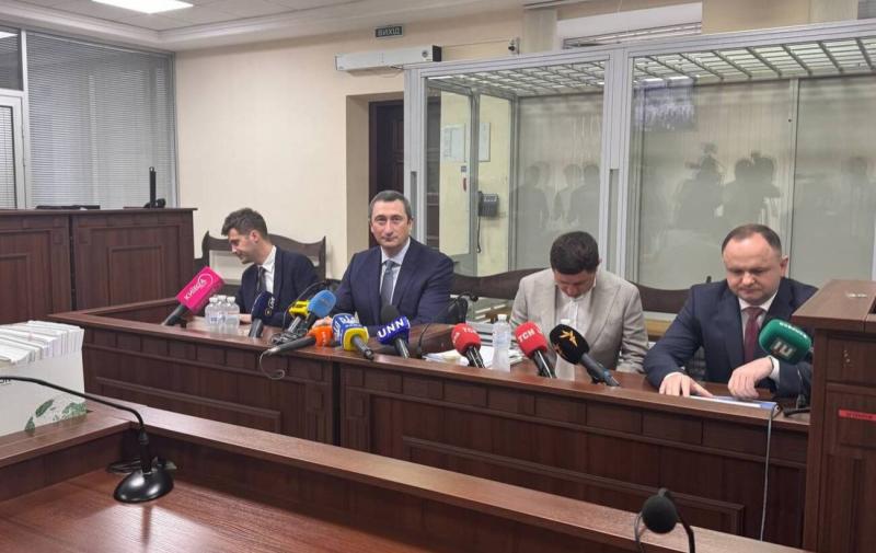 Суд ухвалює рішення щодо запобіжного заходу для Чернишова: актуальна інформація.