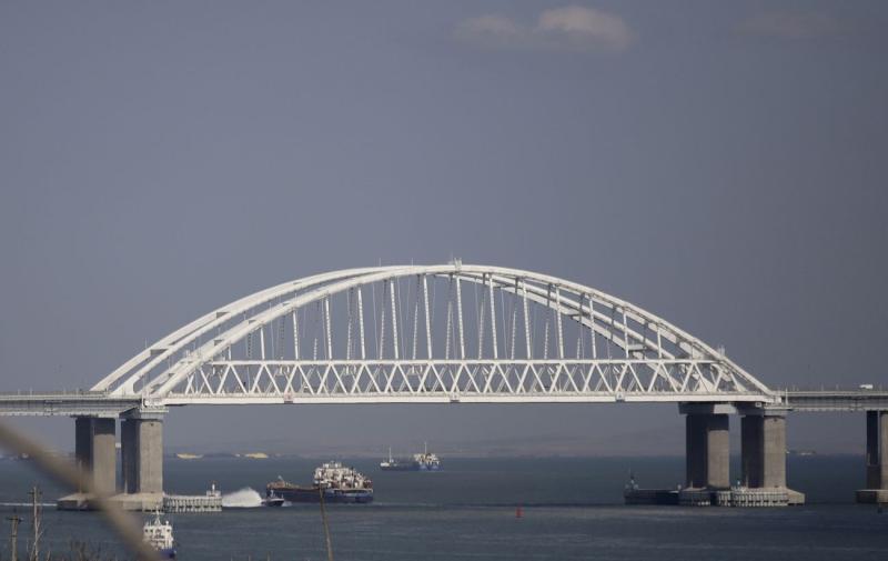 У Криму, ймовірно, було знищено зенітний ракетний комплекс С-400: супутникові знімки зафіксували масштабну пожежу.