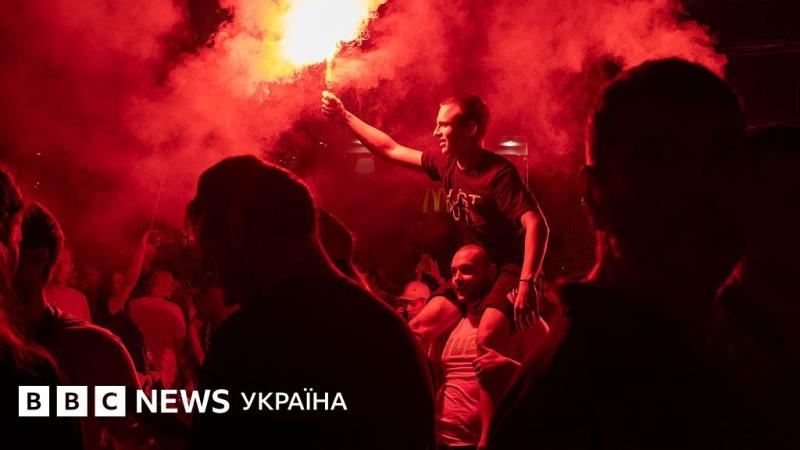 Барикади, конфлікти та постраждалі: протестні акції в Сербії набрали обертів - BBC News Україна