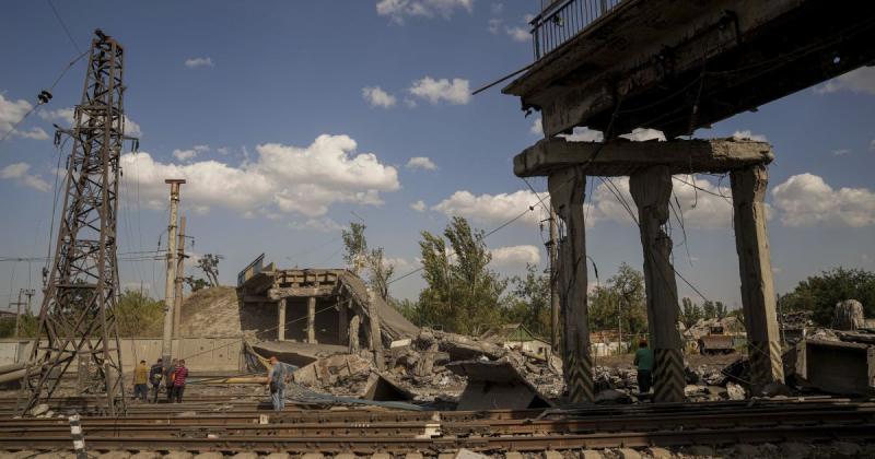 Російські війська намагаються оточити Покровськ з трьох напрямків: які події розгортаються навколо міста?