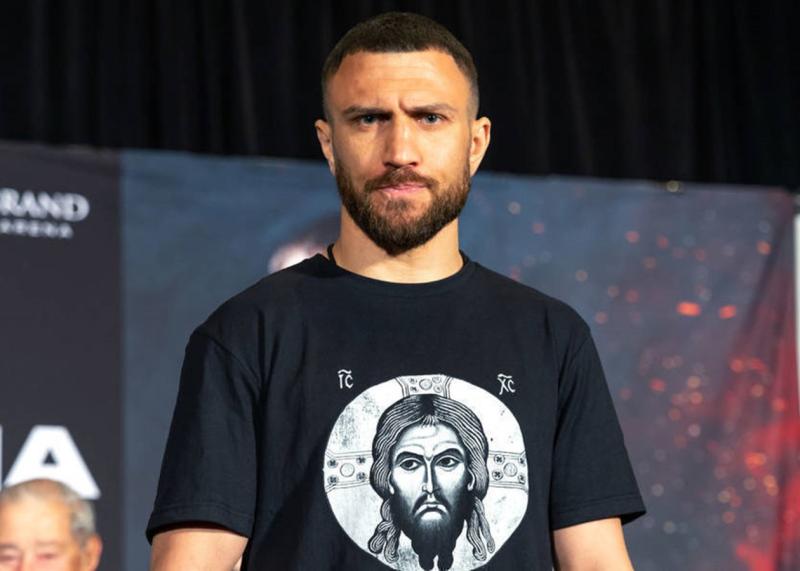 Ломаченко висловив свою думку щодо позбавлення громадянства свого духовного наставника.