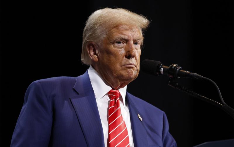 П'ять місяців без обмежень: сенатори дорікнули Трампу за перешкоджання тиску на Росію.