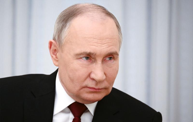 Путін дав зрозуміти Трампу, що впродовж наступних 60 днів планує активні дії на сході України, повідомляє Axios.