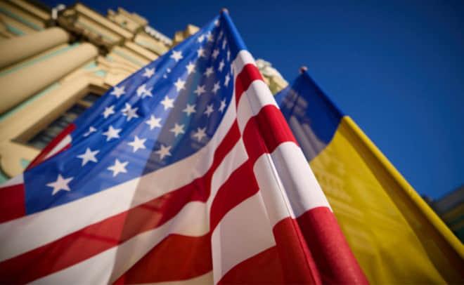 Сенатори Сполучених Штатів попередили Україну про ризики, пов'язані з можливим сповільненням антикорупційних досягнень.