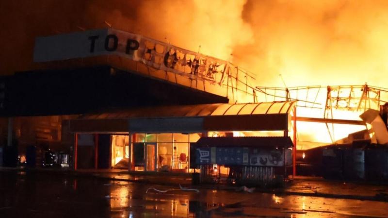Широкомасштабний комбінований напад на Дніпро та його околиці: двоє жертв, п’ятеро поранених.