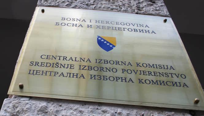 Центральна виборча комісія Боснії і Герцеговини розпочинає процес анулювання повноважень засудженого Додіка.