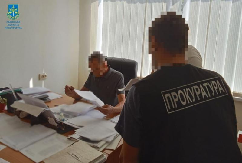 У Дрогобичі працівник комунальної служби забруднив територію відходами на суму 19 мільйонів гривень.