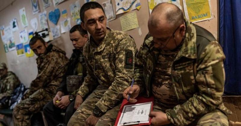 У Міністерстві оборони роз'яснили, чи можливо направити чоловіків, які отримали бронювання, на військово-лікарську комісію.