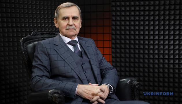 Вашингтон і Москва намагатимуться переконати Україну укласти мирну угоду на умовах Росії, вважає експерт.