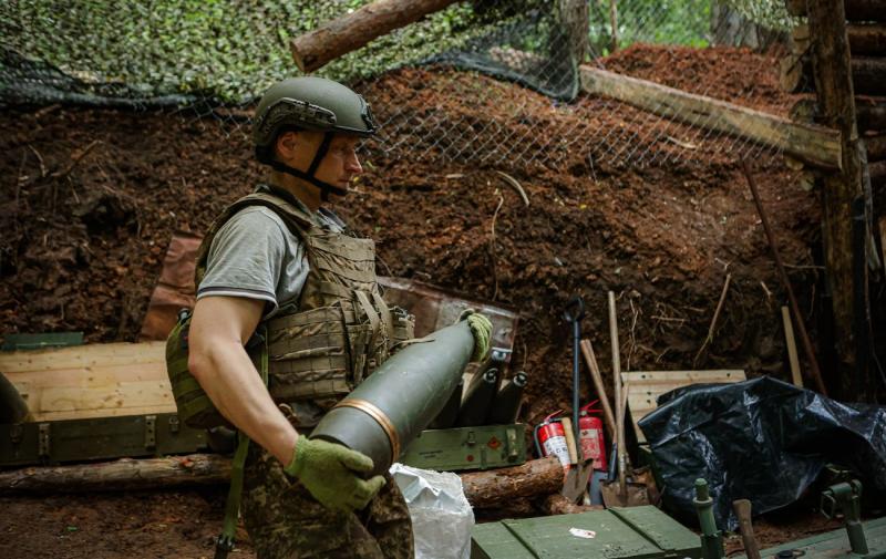 За інформацією Генерального штабу, протягом доби російські війська зазнали втрат понад 900 військовослужбовців і значної кількості техніки.