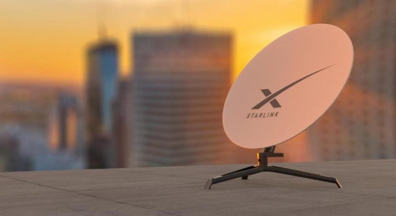 Тимочко висловив свою думку щодо ситуації з Starlink, зазначивши, що необхідно мати альтернативні засоби зв'язку.