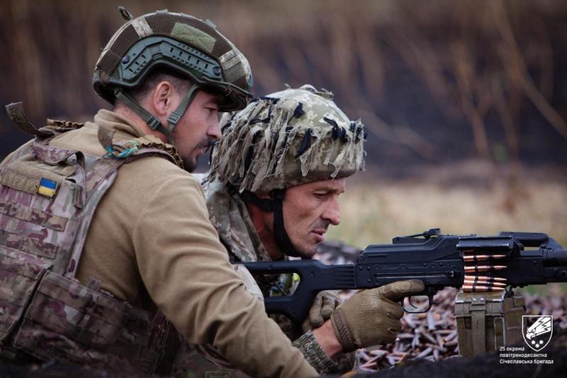 Протягом доби на фронті відбулося 75 бойових зіткнень: Російська Федерація провела 19 наступальних операцій у Покровському секторі.