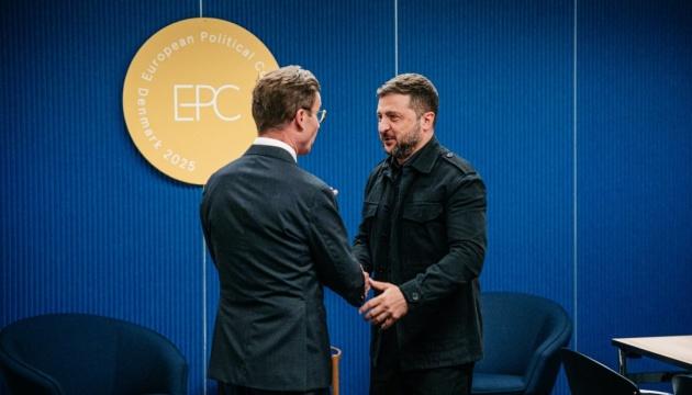 Україна виявила інтерес до шведських винищувачів Gripen: Зеленський провів зустріч із Крістерссоном у Копенгагені.