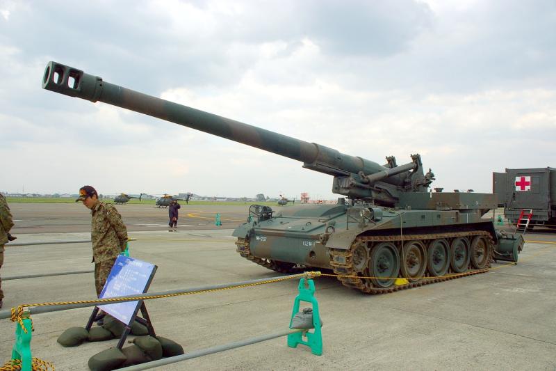 Греція надасть Україні самохідні гаубиці M110A2 та ракети Zuni: які особливості має ця військова техніка?