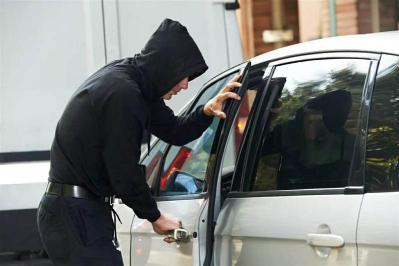 В Європі було розгромлено злочинну організацію, яка займалася викраденням розкішних автомобілів для подальшої реалізації в Дубаї.