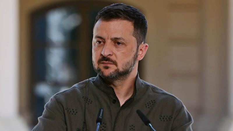 Зеленський ухвалив рішення про звільнення українського посла у Латвії.