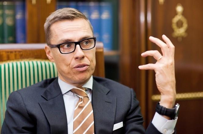 Президент Фінляндії: Лише Дональд Трамп може змусити Путіна сісти за стіл переговорів.