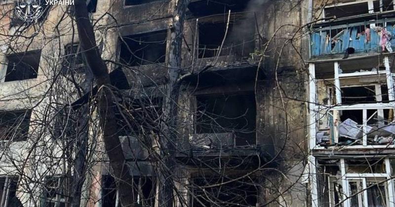 У нічний час Росія здійснила напад на Дніпропетровську область, в результаті чого багато людей отримали поранення (фото).