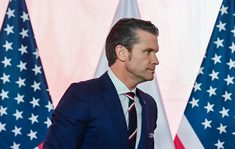 Після зустрічі між Трампом і Сі, міністр оборони США провів переговори зі своїм китайським колегою.