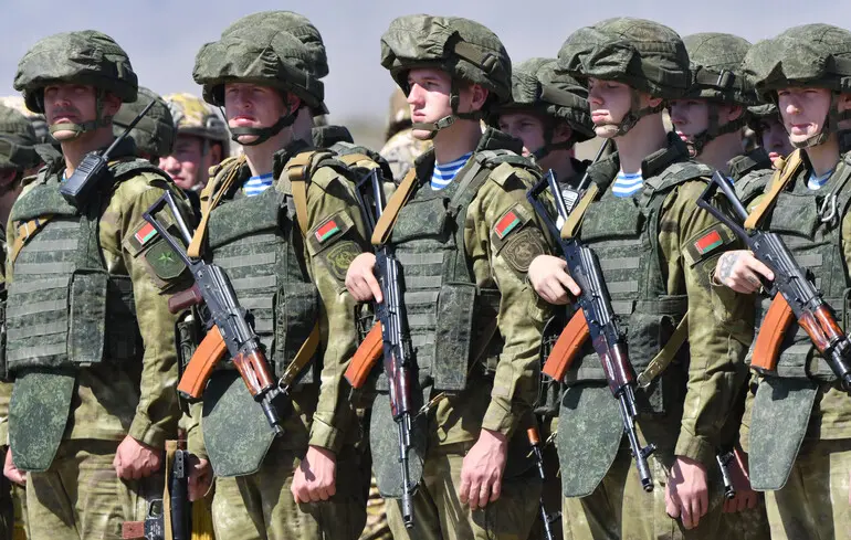 У Мінську оголосили про готовність направити своїх військових в Україну.