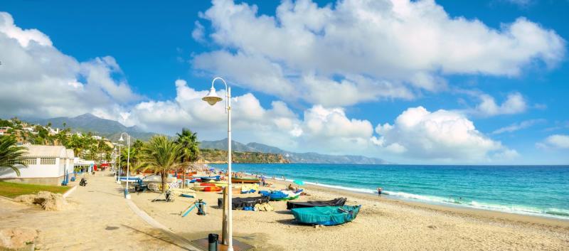 Яке європейське море має найвищу температуру води в листопаді - Travel