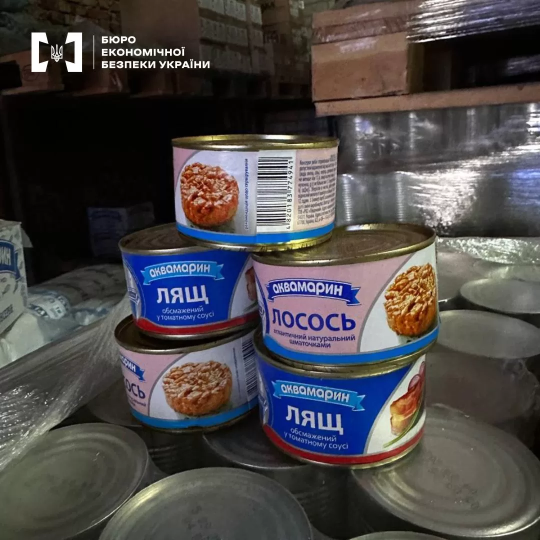 БЕБ виявило велике підпільне виробництво підроблених товарів відомих марок | Основні новини України