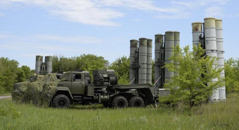 Американські морські піхотинці провели тренування з протидії системам протиповітряної оборони Китаю та Росії, повідомляє Defence Blog.